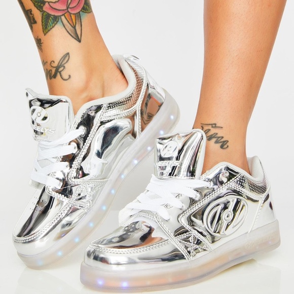 silver heelys